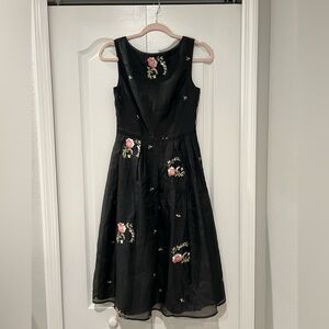 OASIS Black Rose Embroidered Cocktail Dress Size 6